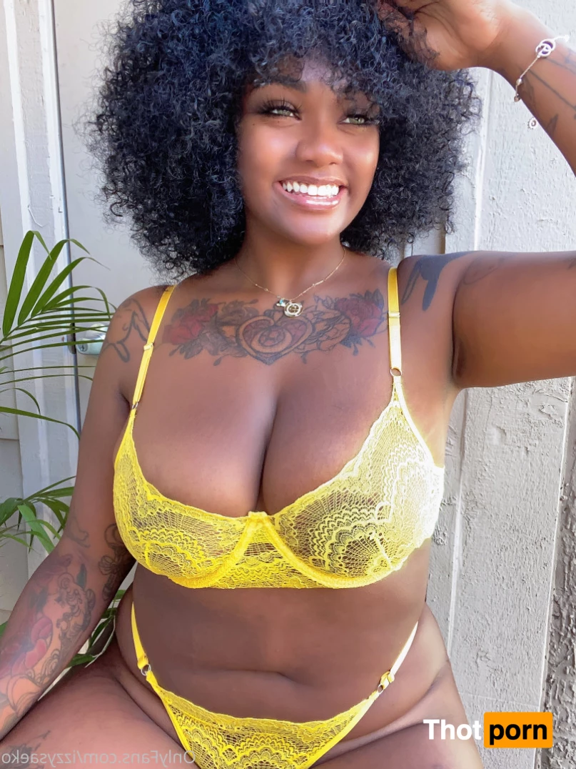 Isabella Saeko 7571246