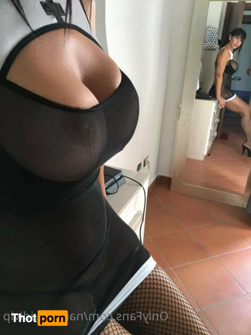 Jade Of London 7420489