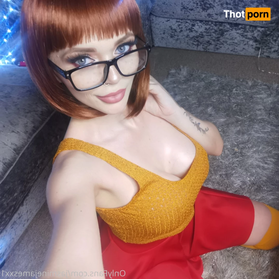 Jasmine James 7402499