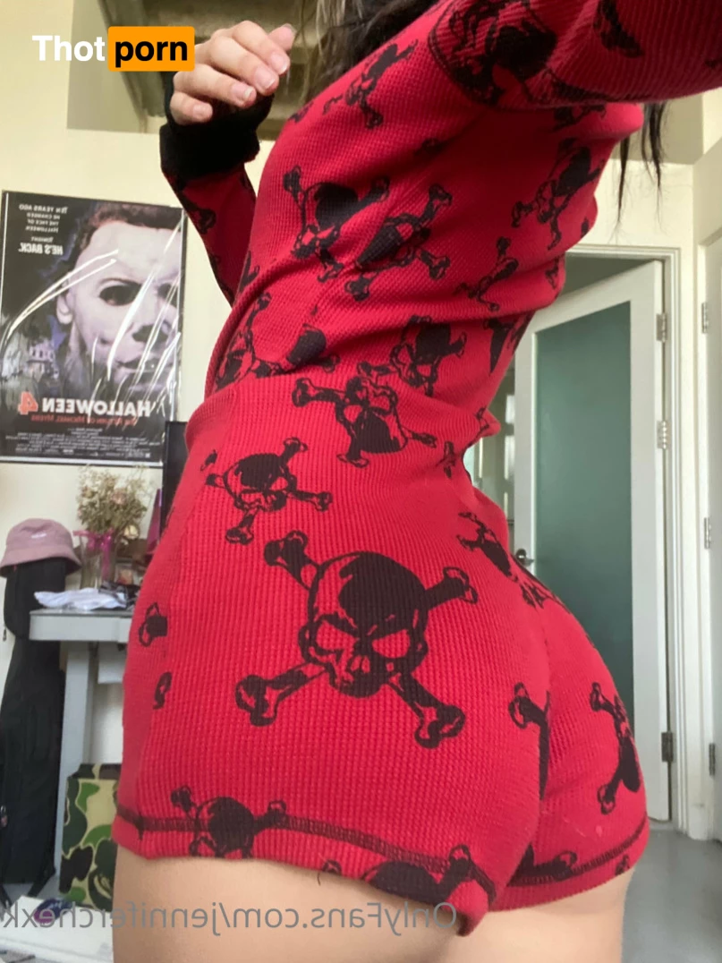 Jennifer Check 7424337