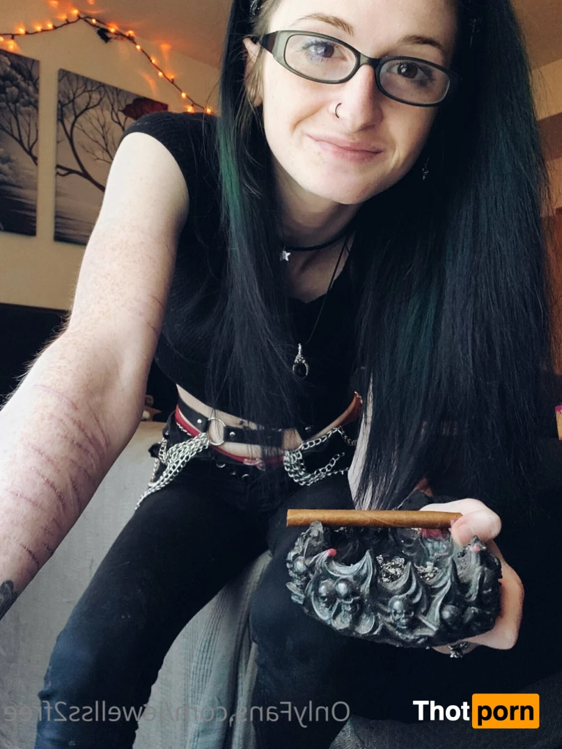 Jewellss2free 7414633