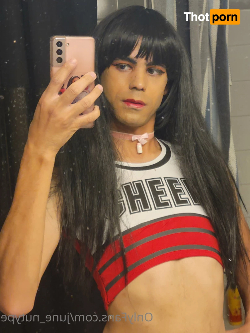 strawberryjune 6571422