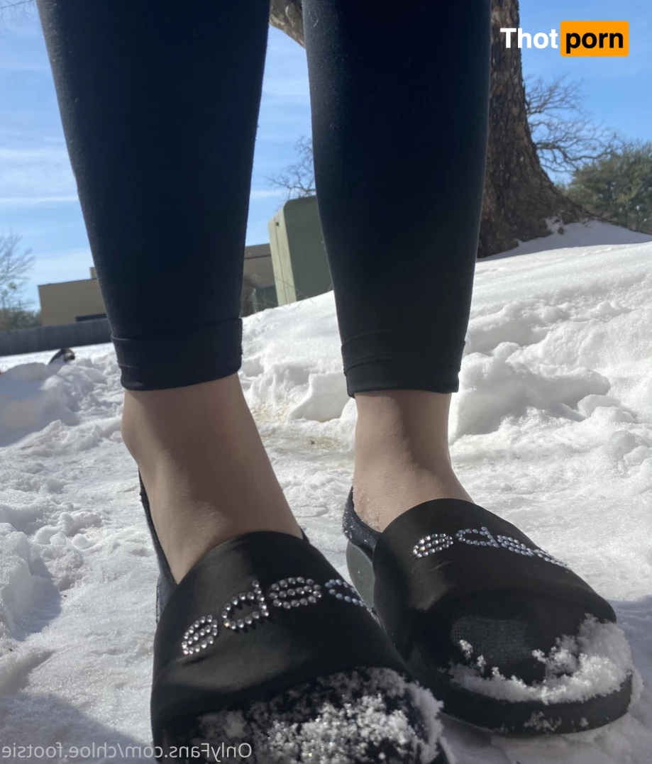 Kayla's Toes 7343948