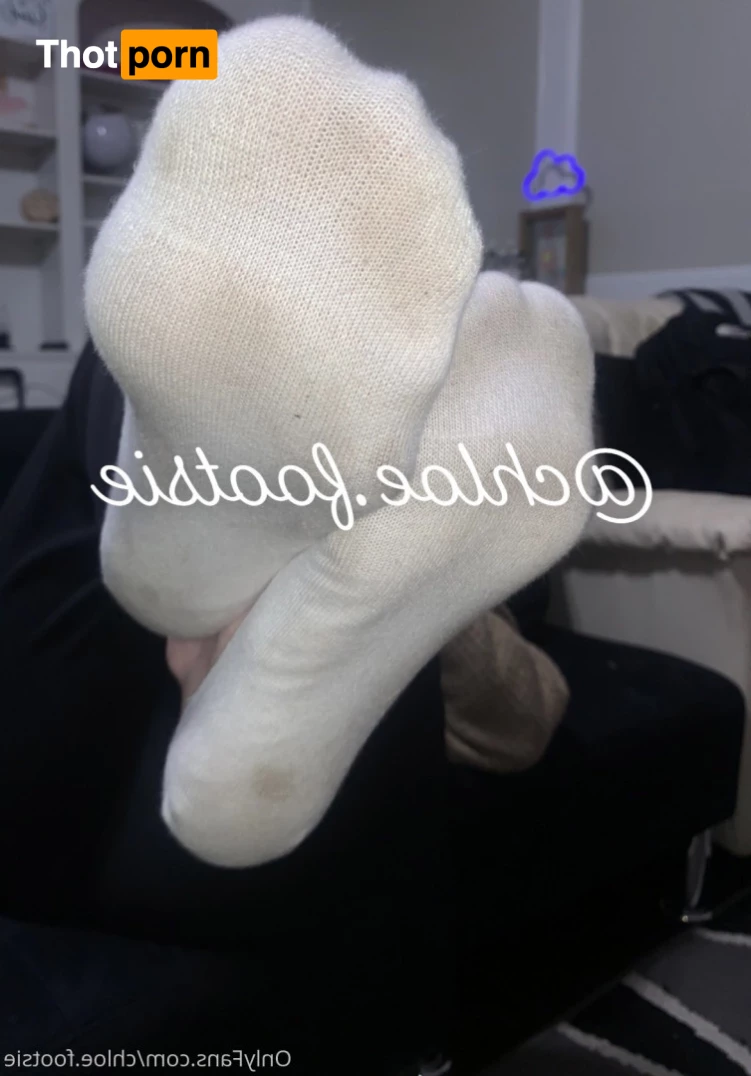 Kayla's Toes 7344205