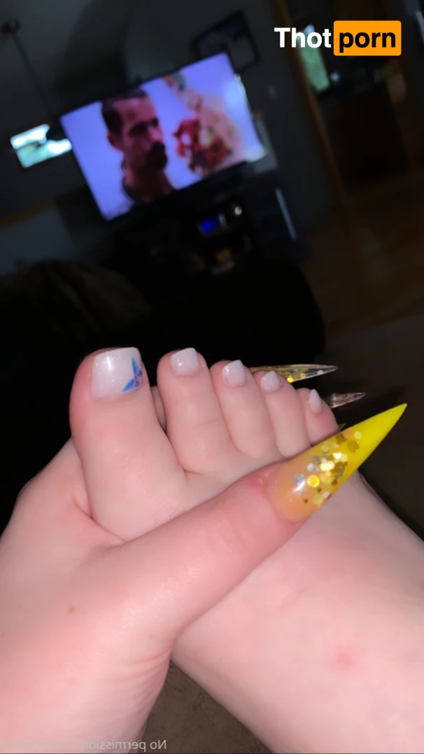 𝙆 𝘼 𝙔 𝙔👯 𝘾 𝙐 𝙍 𝙑 𝙔 7516719