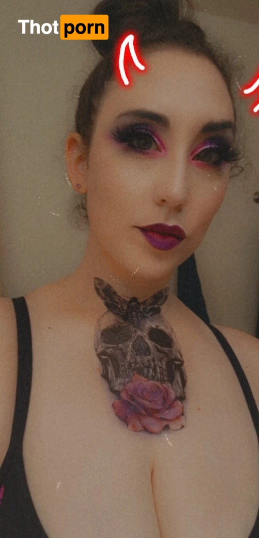 Kitty LeRoux 9167257