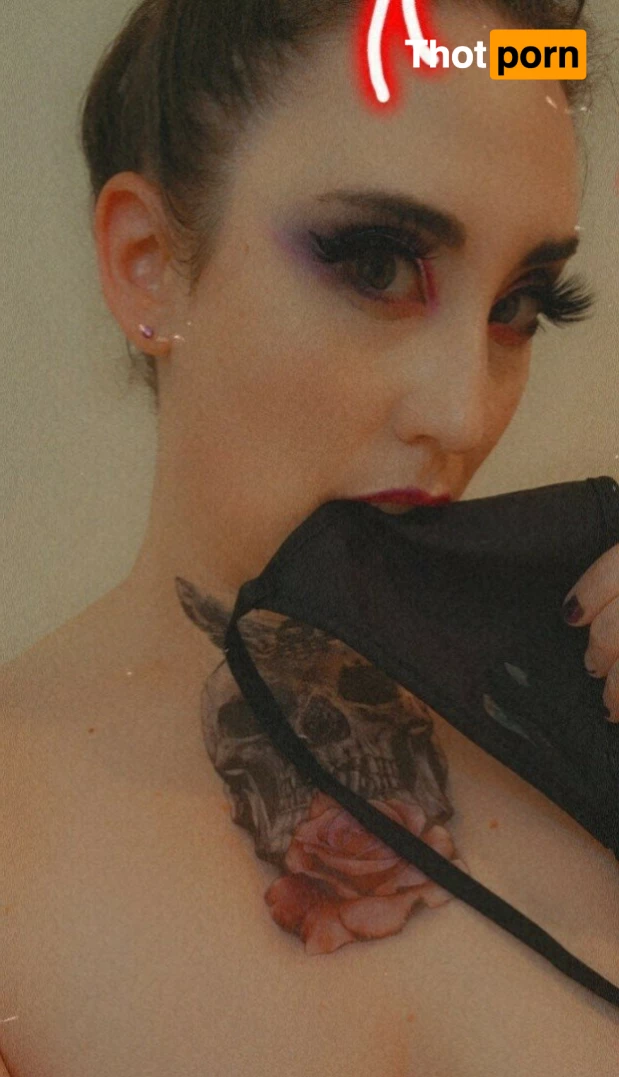 Kitty LeRoux 9167283