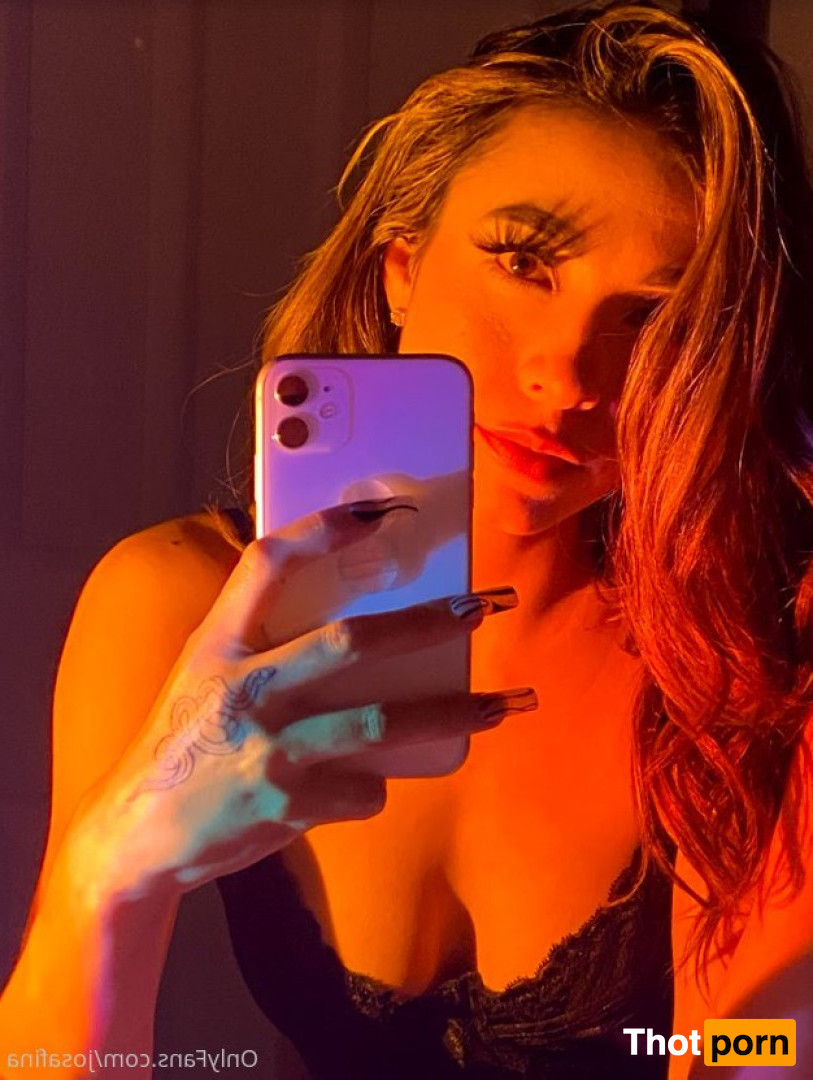 Josie Ann 🐰 16558889