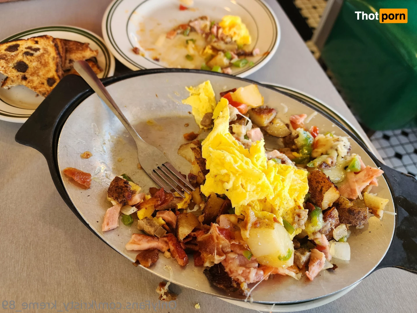 Kristy Kreme 🍩🍔🍕🍦 7502635