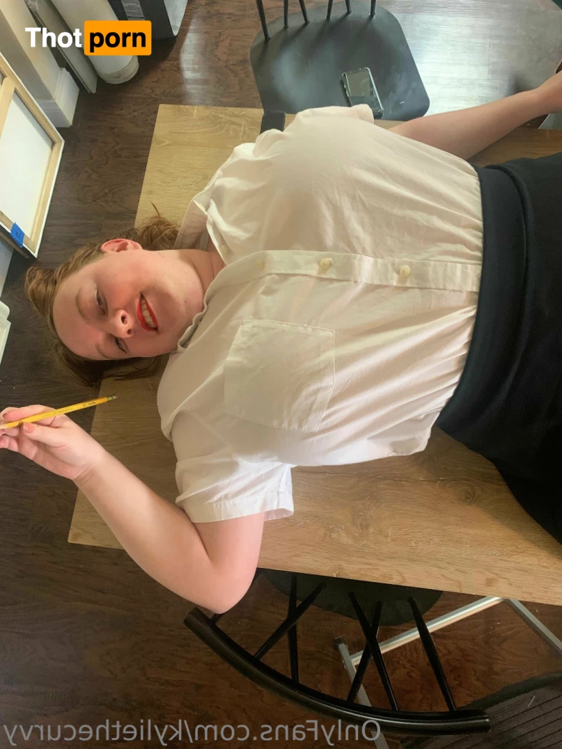 Kyliethecurvy 7501719