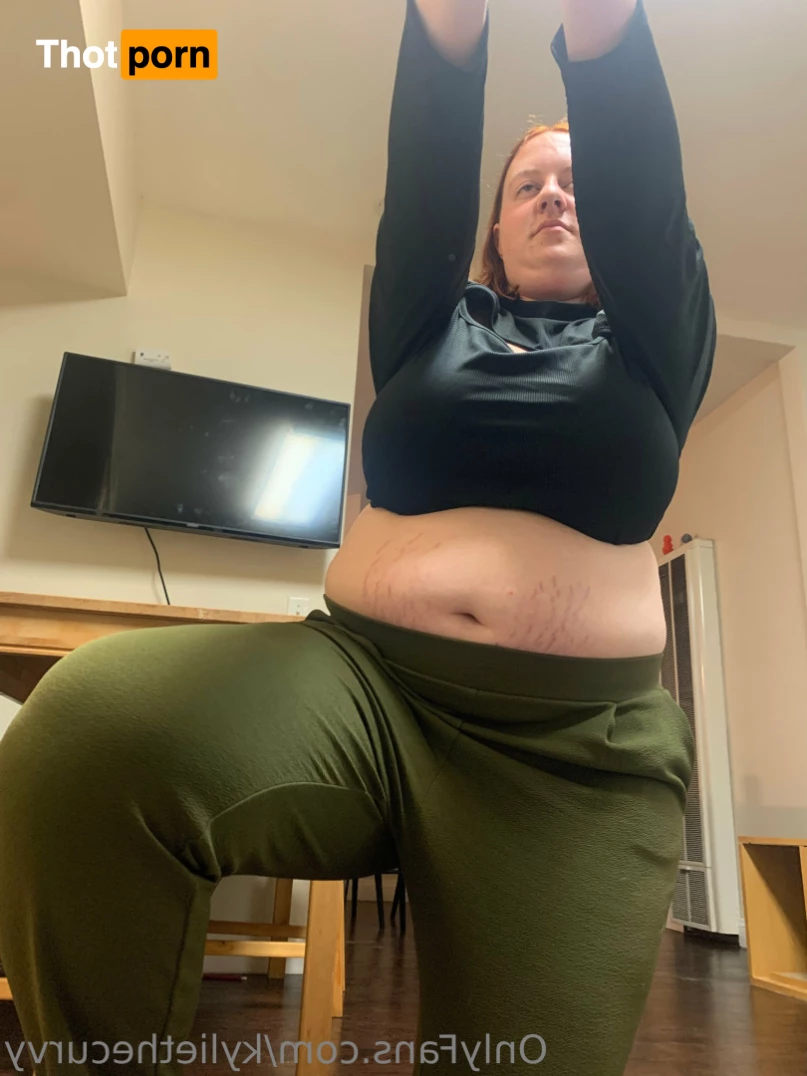 Kyliethecurvy 7501757