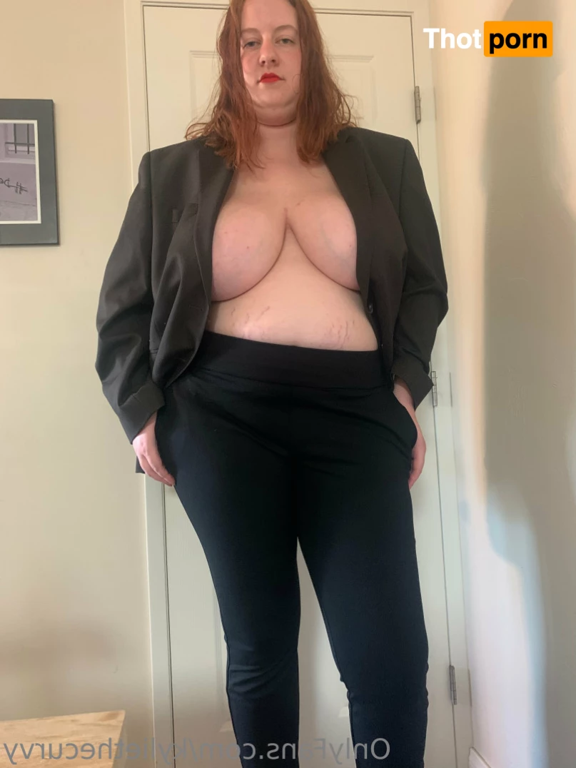 Kyliethecurvy 7501923