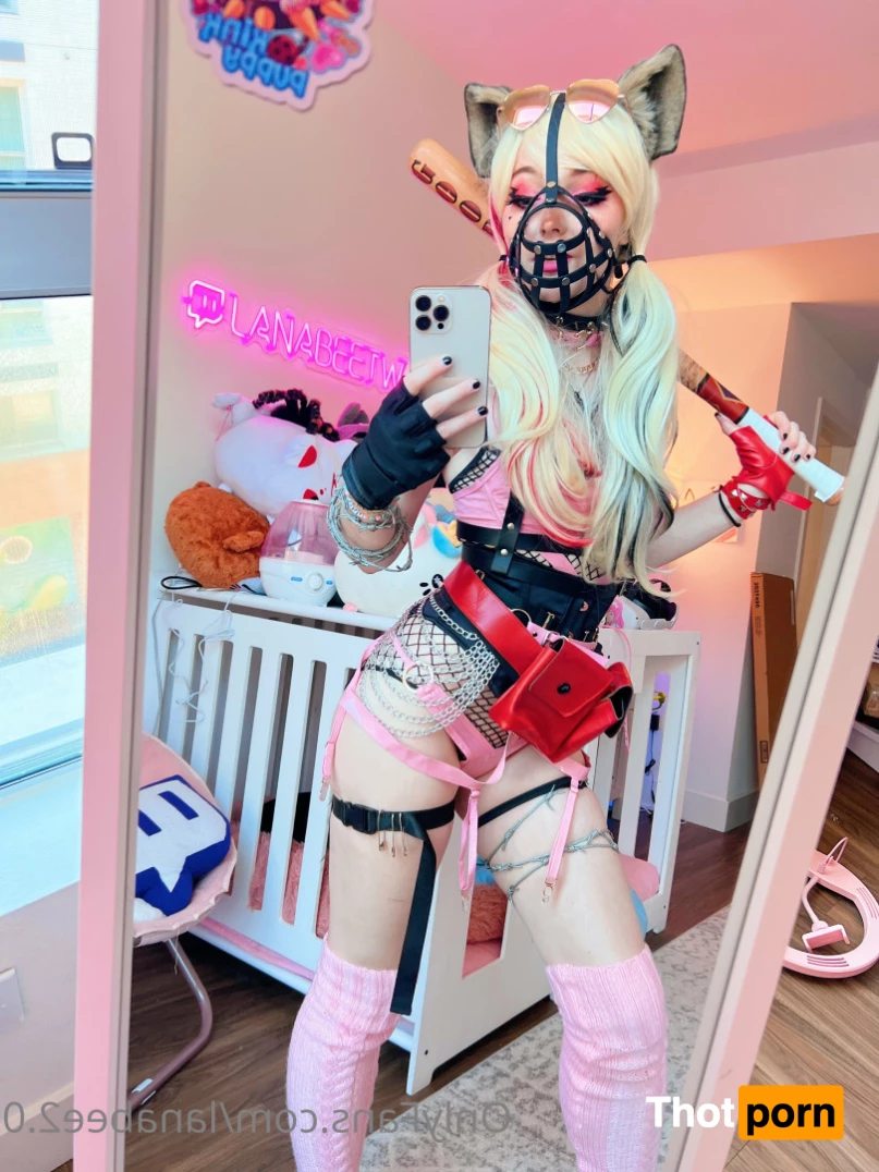 Lana Bee (they/them) the free account 10489314