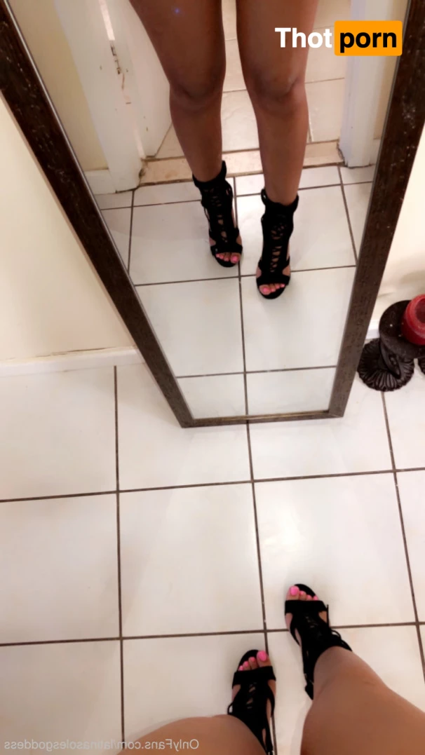 latinagoddessxx 7034992