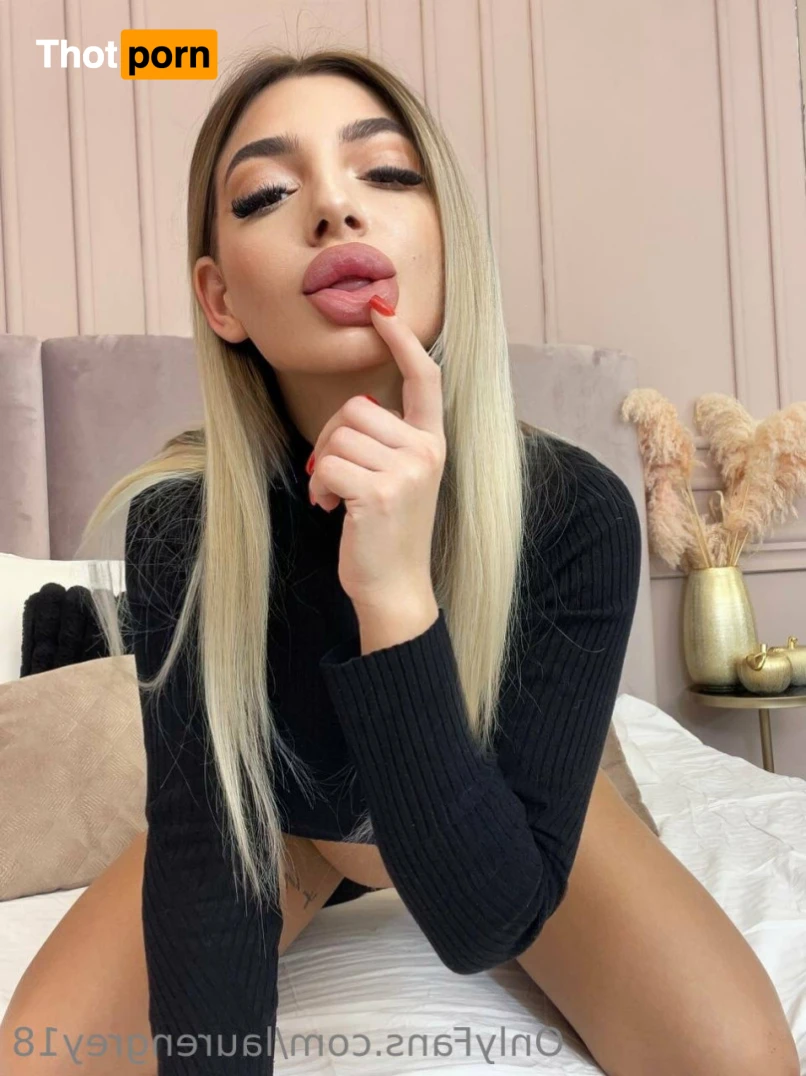 Lauren 🏐💕 14322366