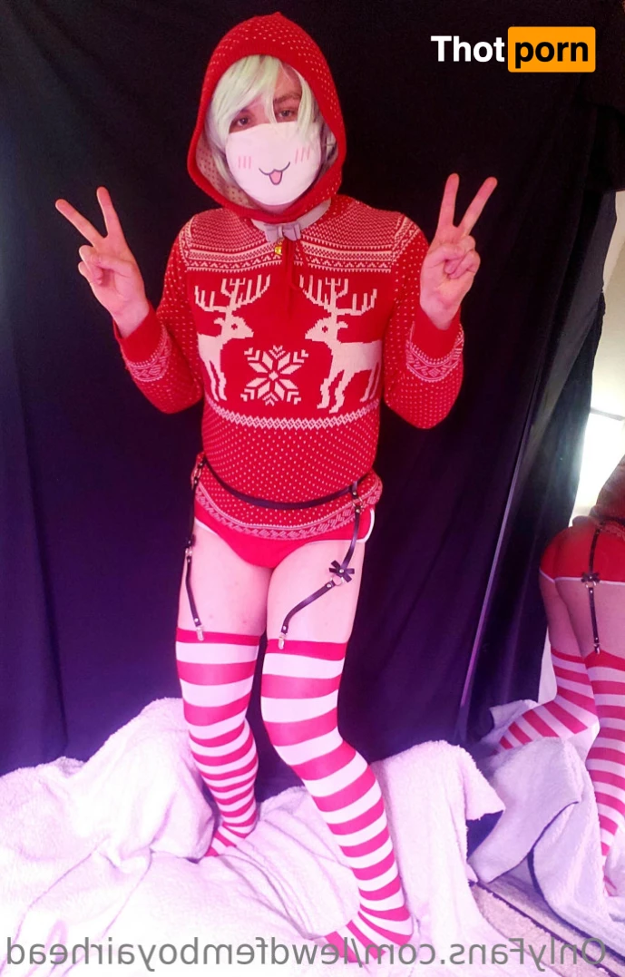 Lewd Femboy Airhead 10570847