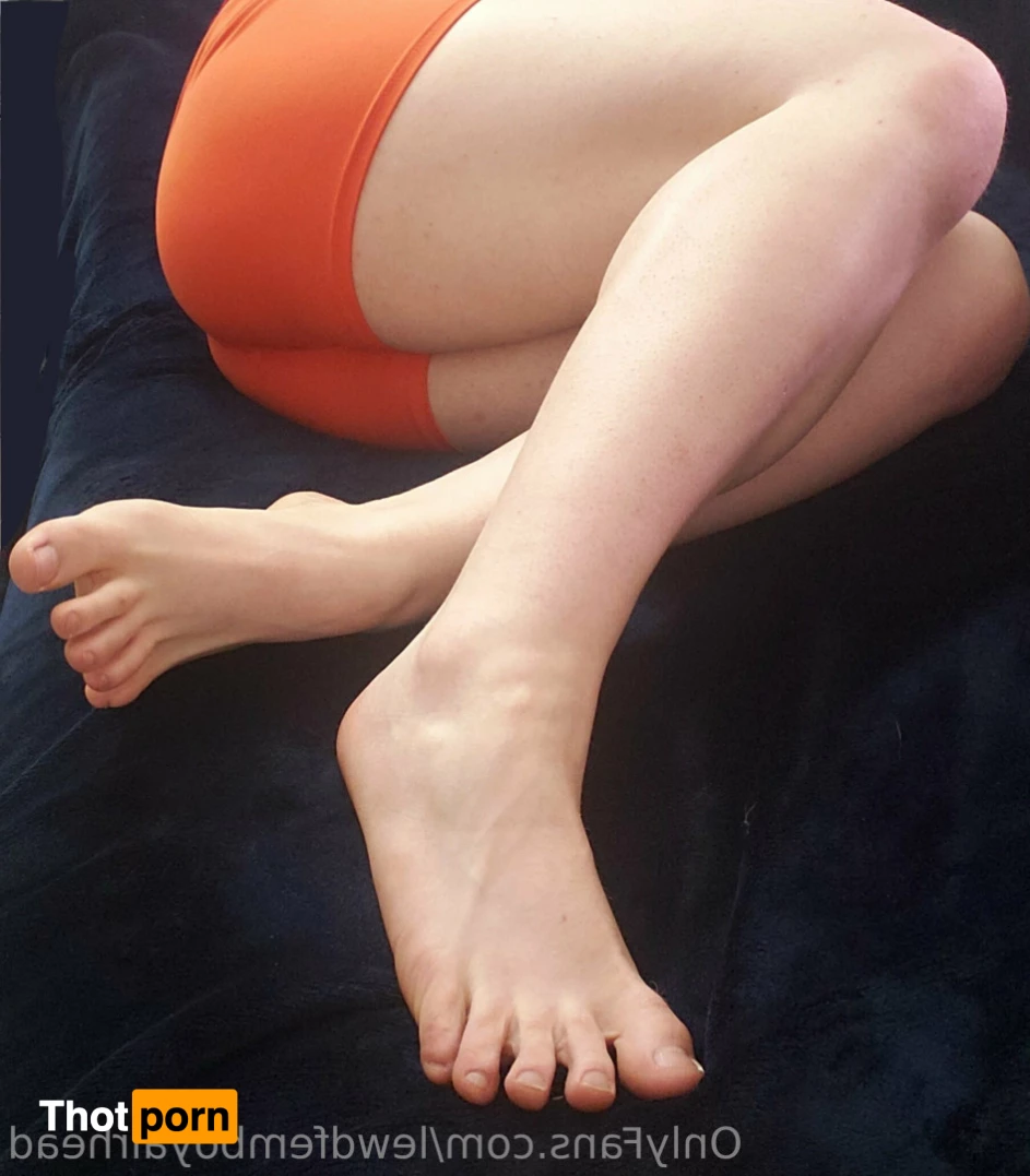 Lewd Femboy Airhead 10570984