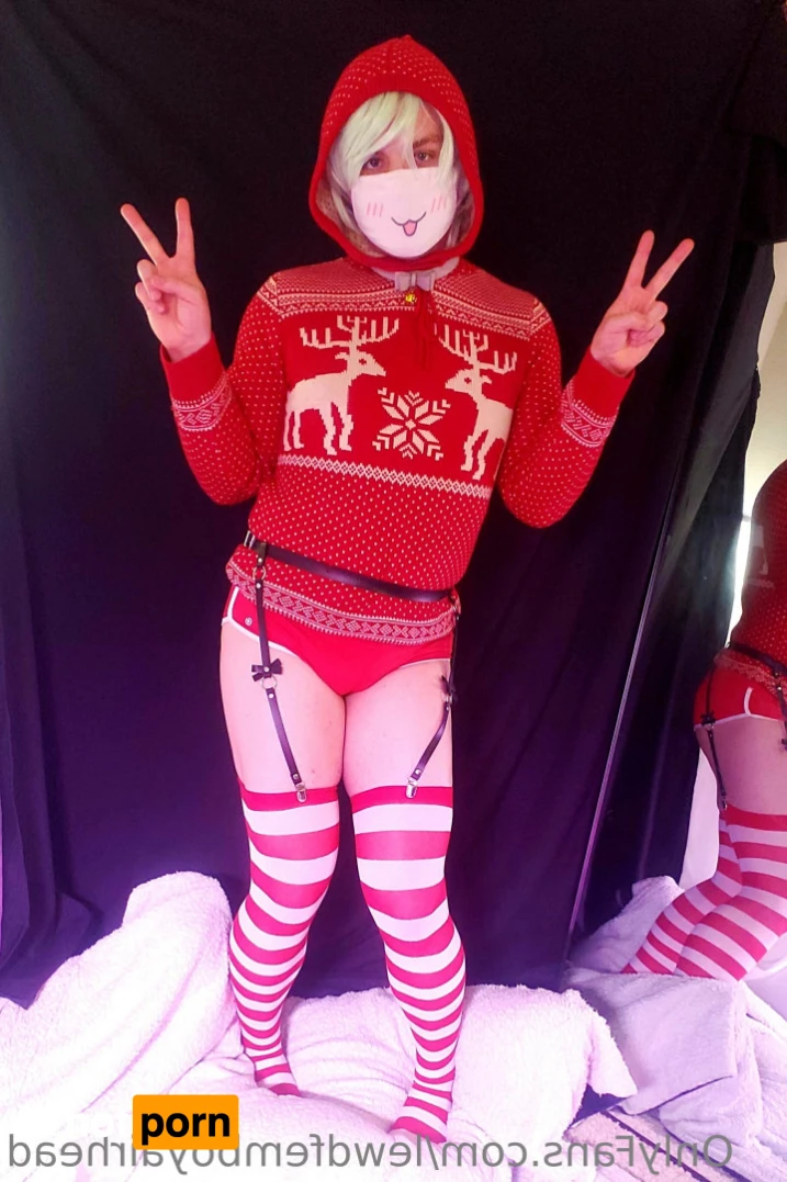 Lewd Femboy Airhead 10570991