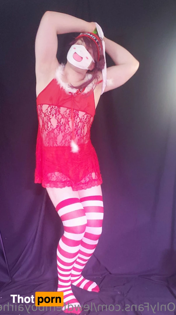 Lewd Femboy Airhead 10571063