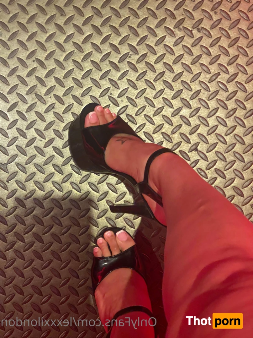 Lexxxi London 6866716