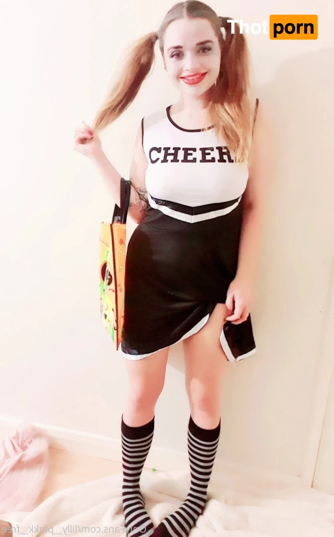 𝙇𝙞𝙡𝙡𝙮 𝙋𝙞𝙚 🥧💦 6536872