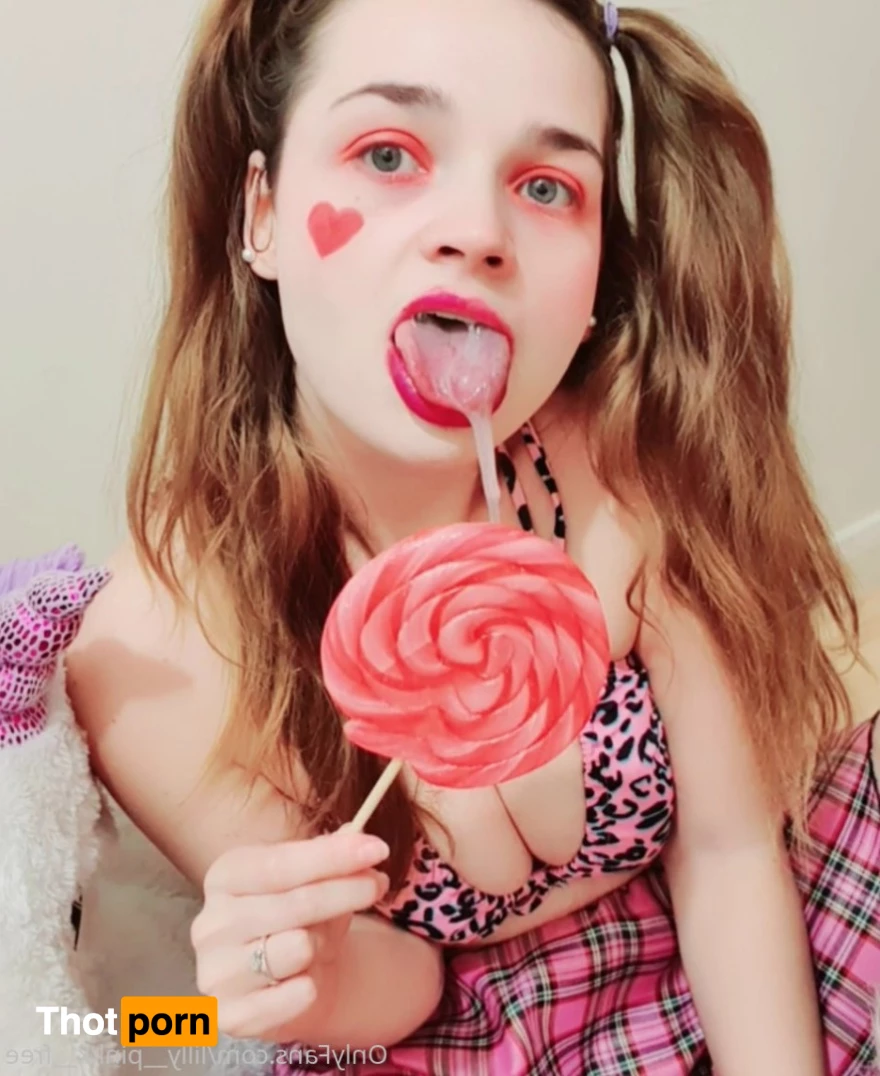 𝙇𝙞𝙡𝙡𝙮 𝙋𝙞𝙚 🥧💦 6537062