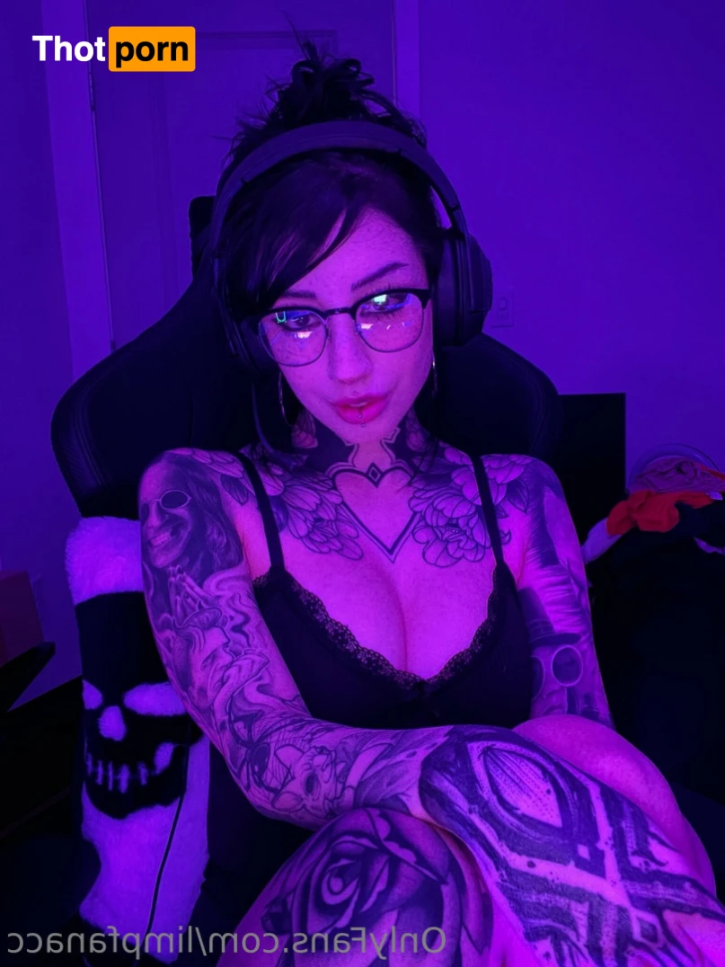 Savannahlee 14040732