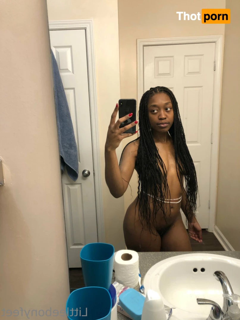 Littleebonyfeet 10443852