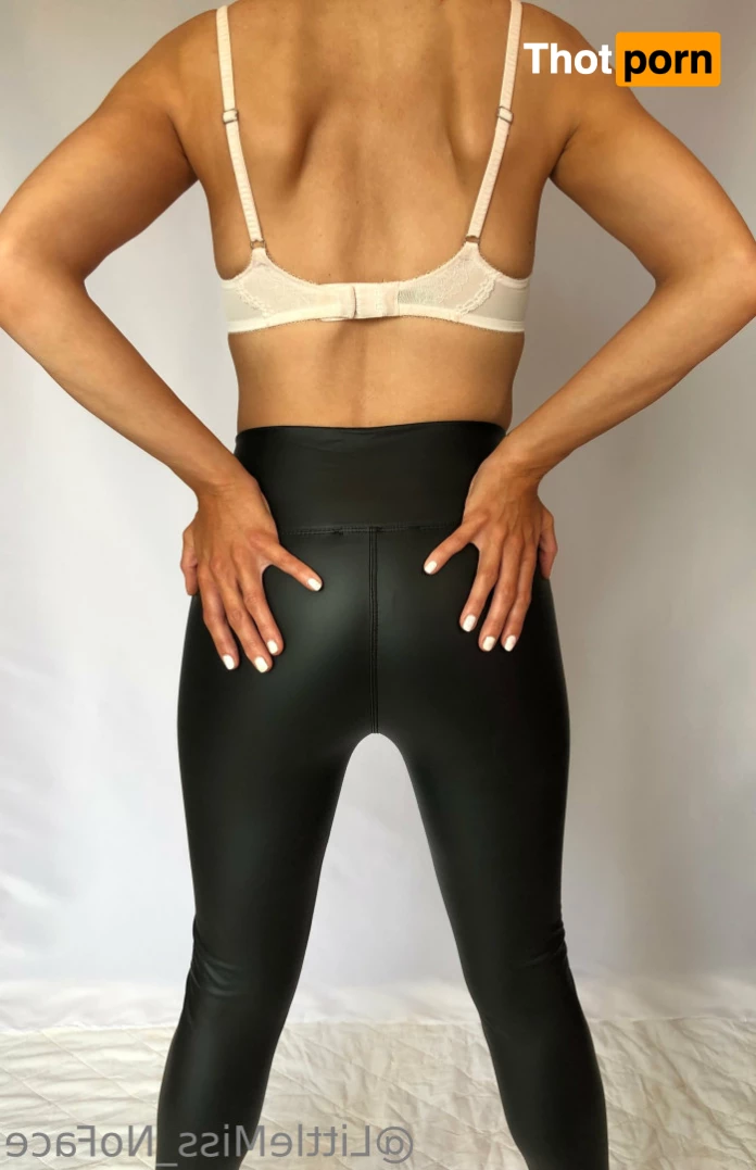 Claire  #LittleMiss_NoFace 6872688