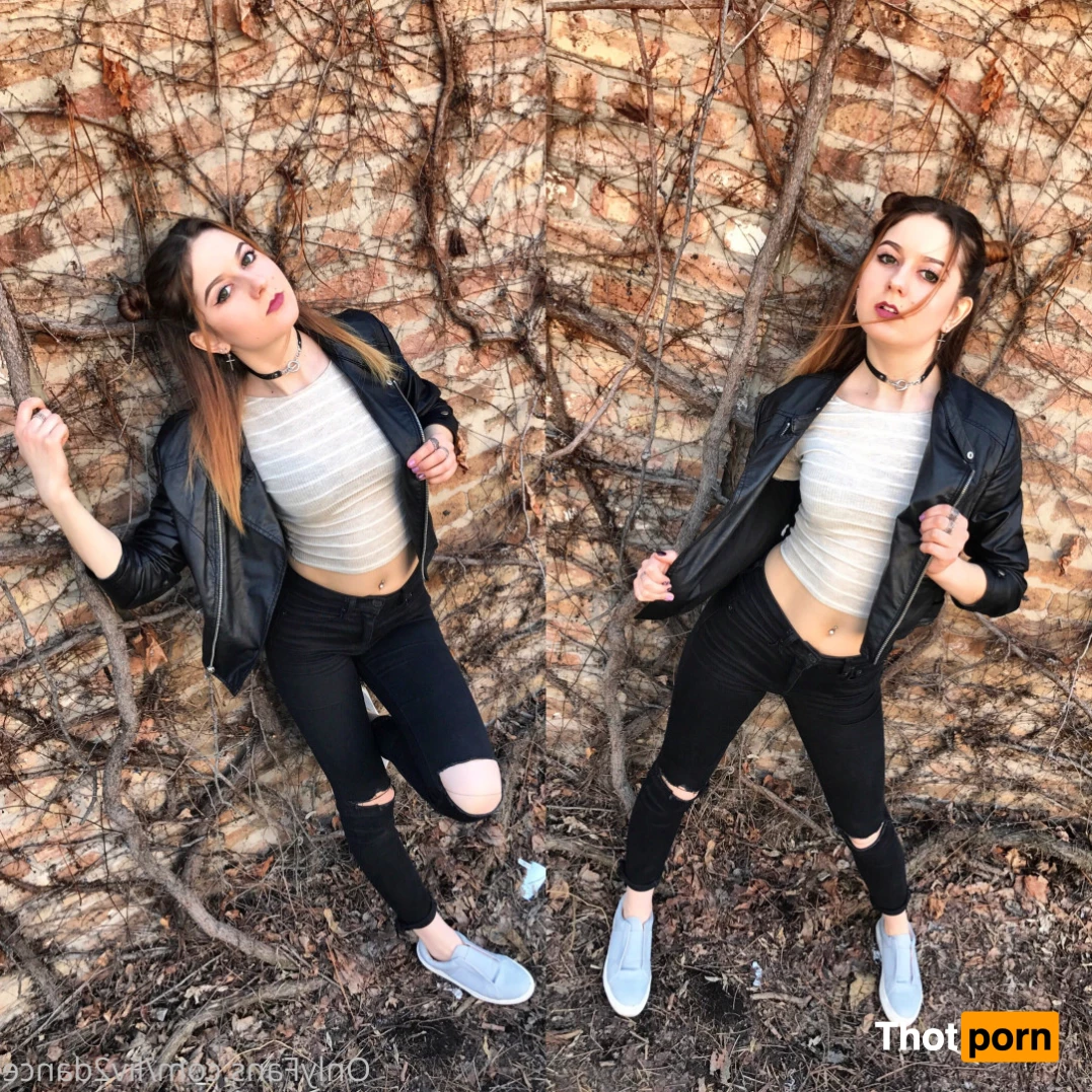 Dancing with Liv 6940579