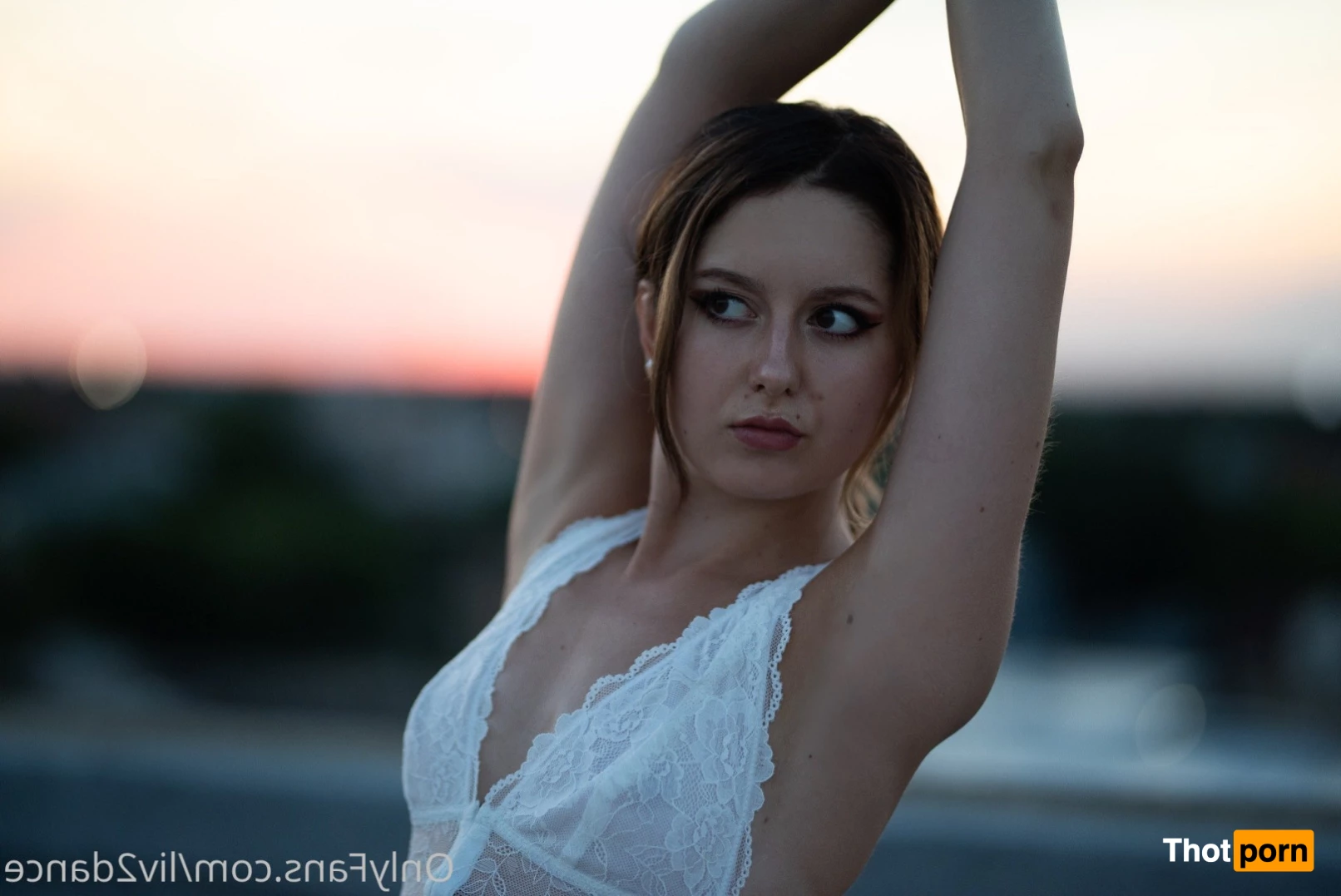 Dancing with Liv 6940645