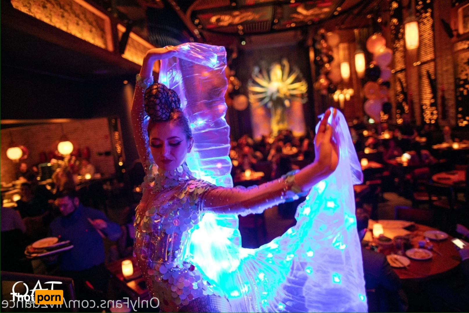 Dancing with Liv 6940682