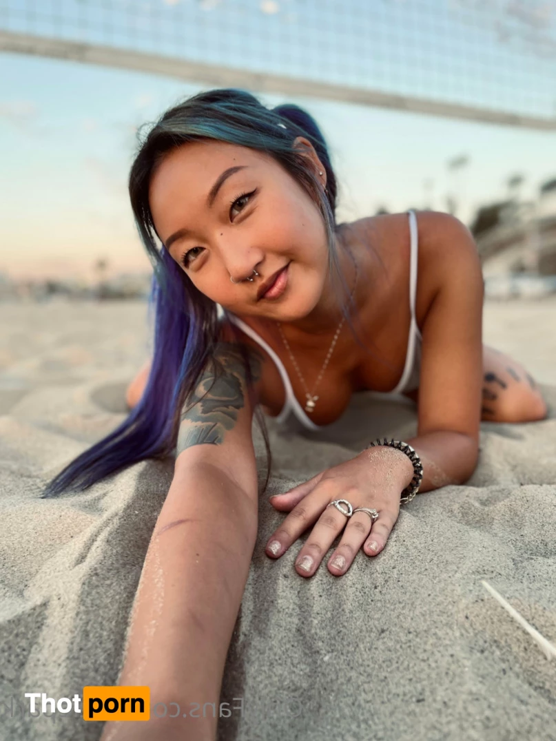 Lizzz Park 💜😇 7452299