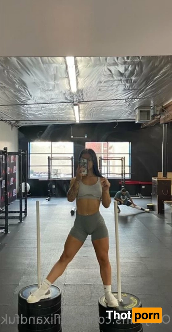 College freshman 😜 10468171