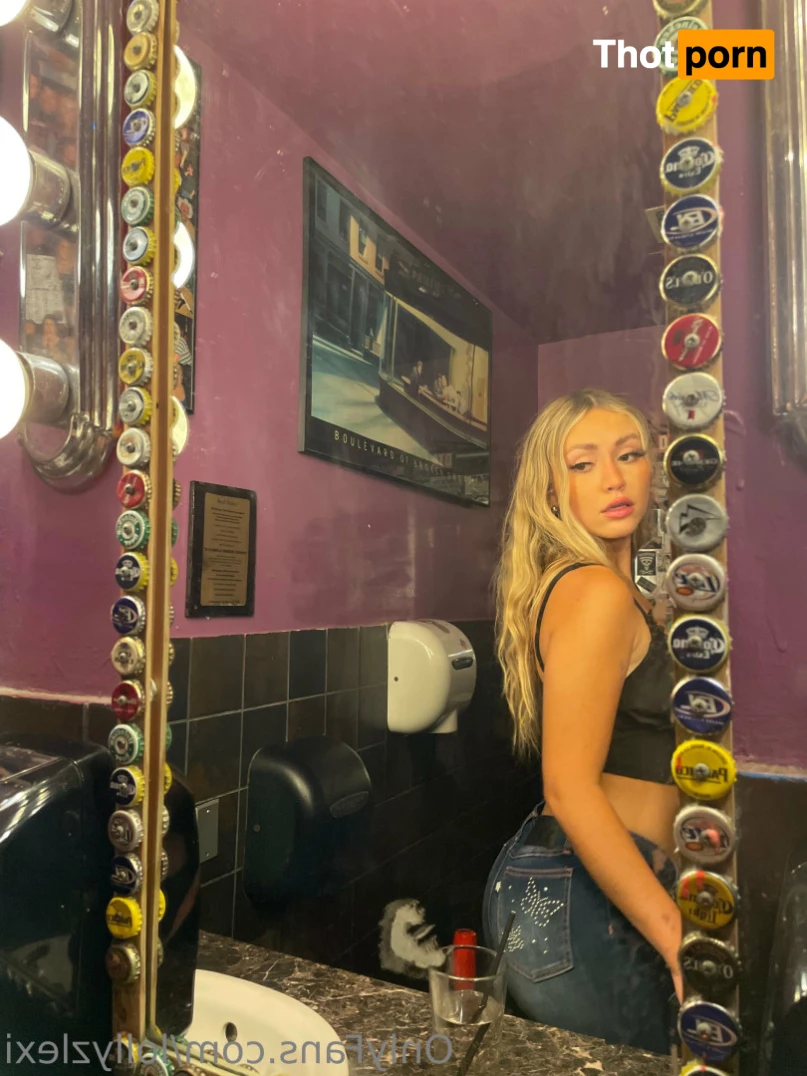 Lollyz Lexi🍭 11048806