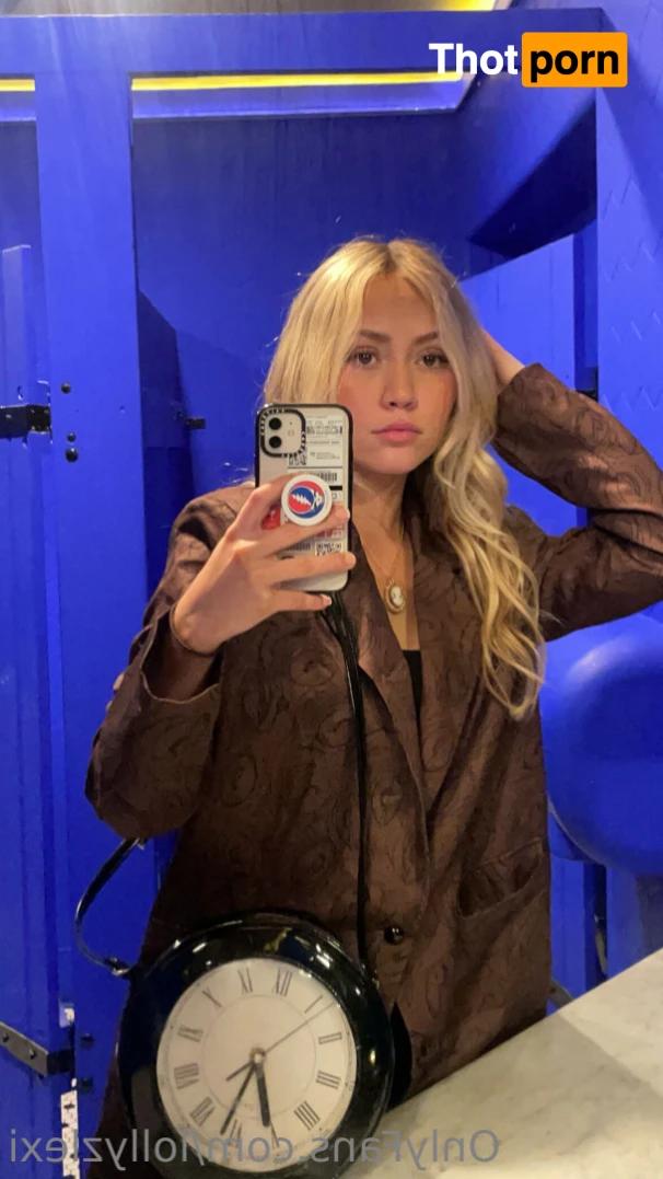 Lollyz Lexi🍭 16096554