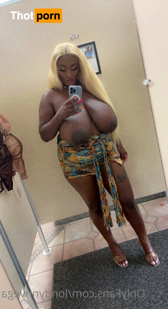 Londynn Vega 7587659