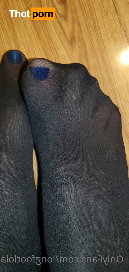 Lola Longfoot 7451765