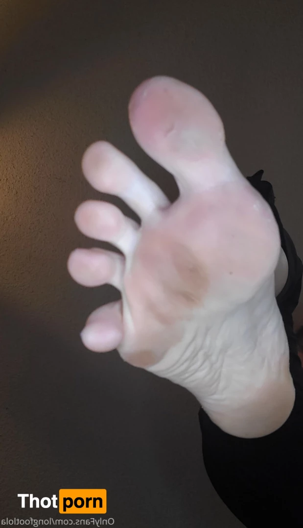 Lola Longfoot 7451862