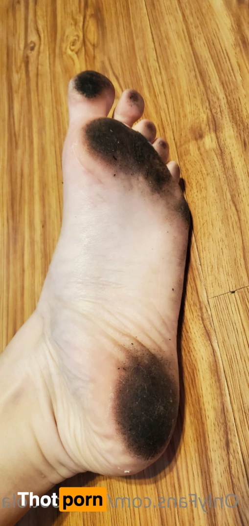 Lola Longfoot 7451941