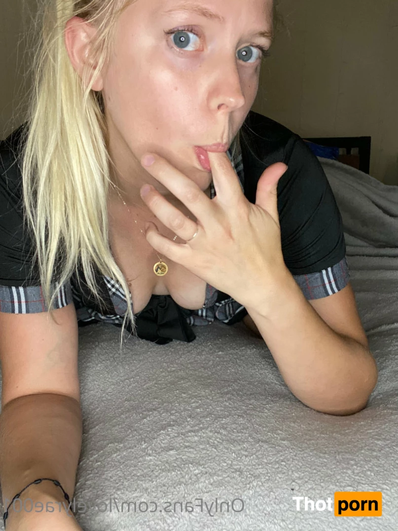 lovelyrae001 7344062