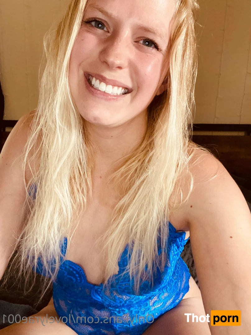 lovelyrae001 7344073