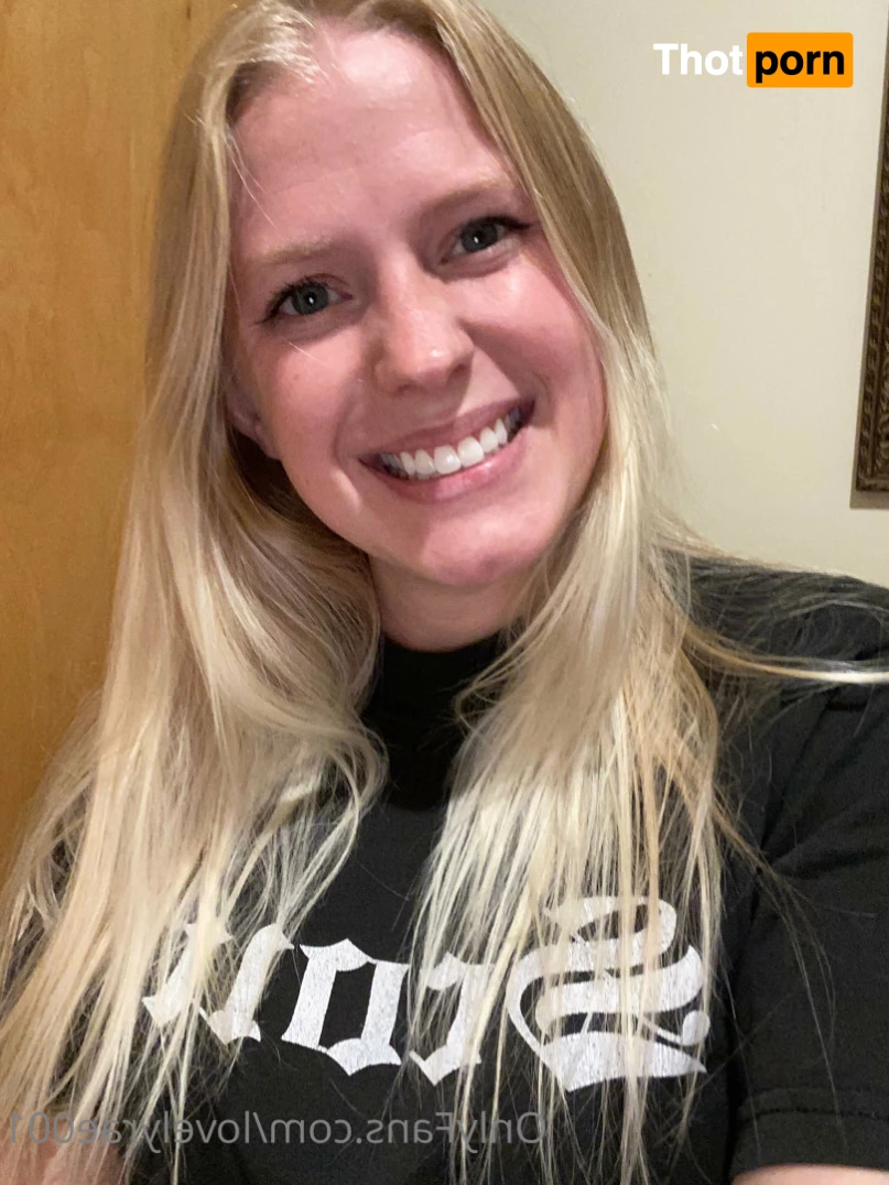 lovelyrae001 7344097