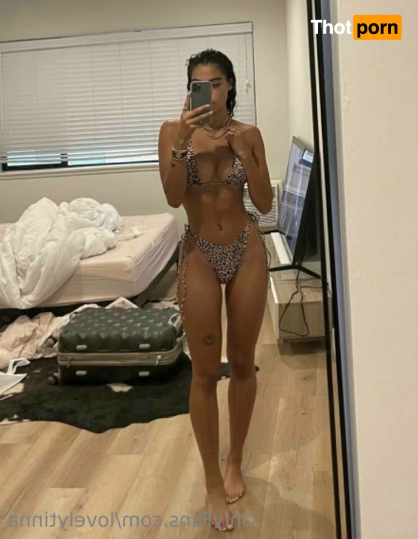 CollegeGirl Tinna 💗 6932956