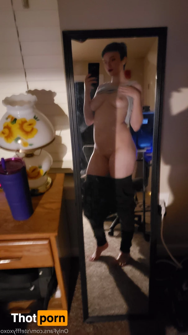 ✨ Lucy Lawrence ✨ 7582103