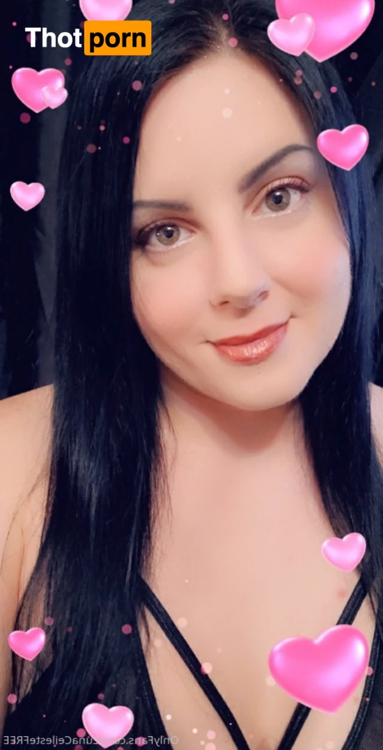 CHUBBY GOTH LUNA 😋 9574226