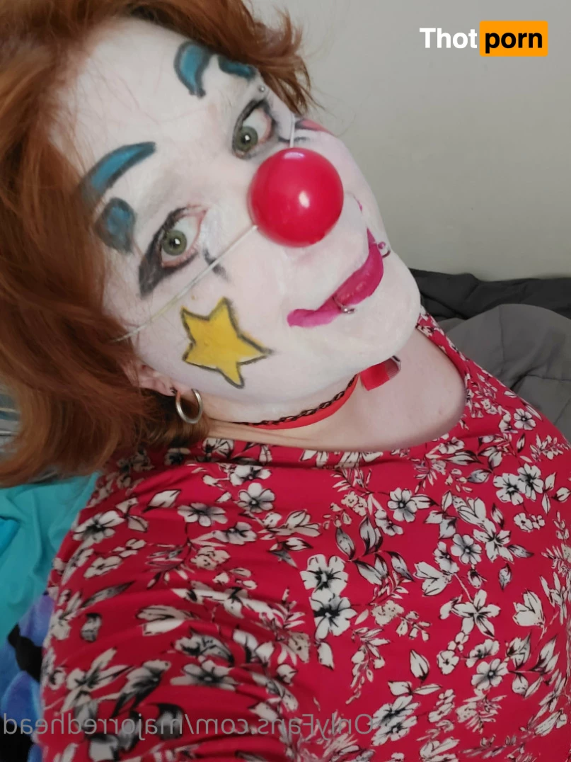 RubyTheClownGirl 6834039