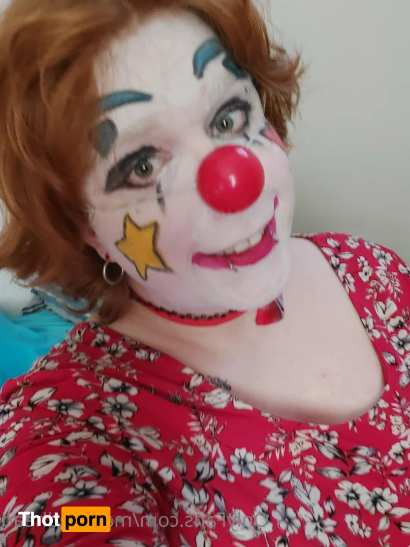 RubyTheClownGirl 6834117