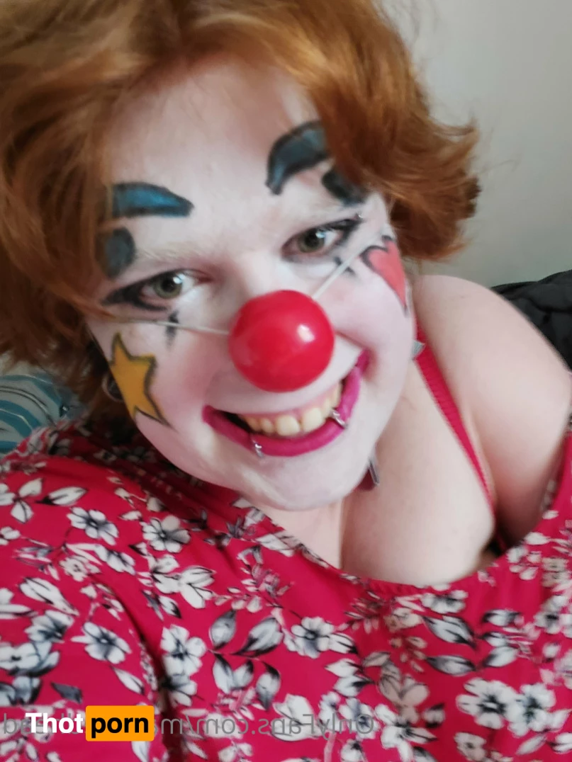 RubyTheClownGirl 6834392