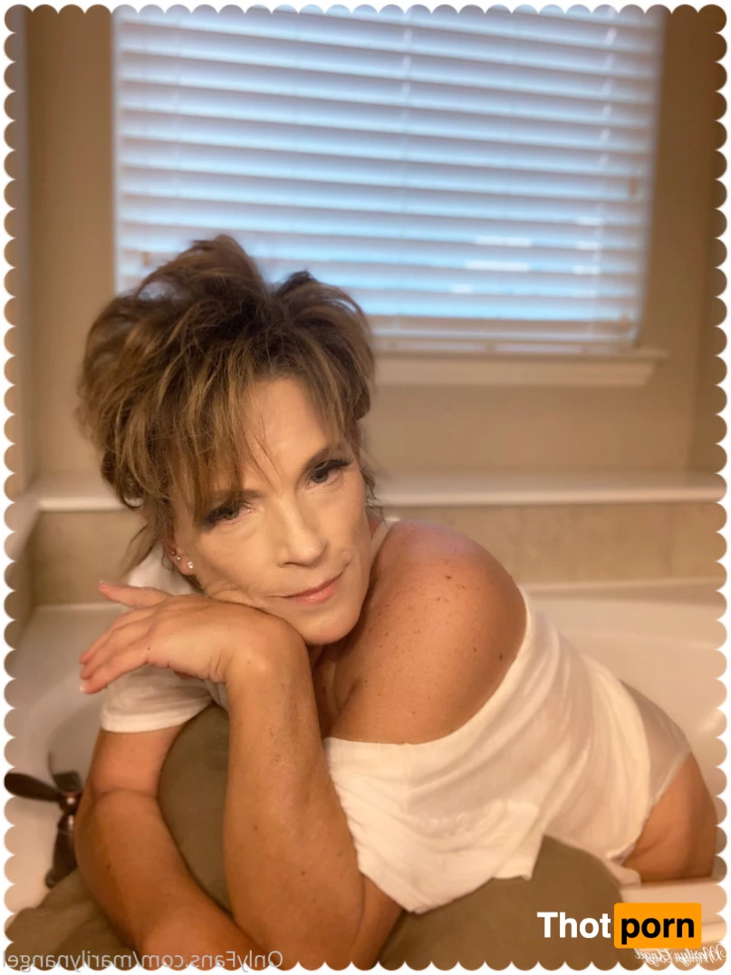 Marilyn Angel 7314770